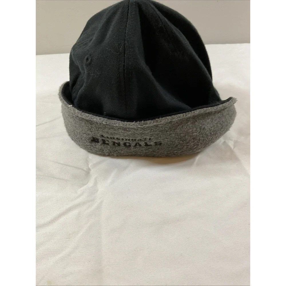 Cincinnati Bengals Stocking‎ Hunting Cap Ear Flaps Logo Model